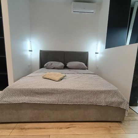 Жк Аржанова Apartment Dnipro Bagian luar foto